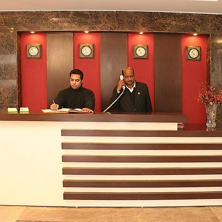 Hotel Livasa Inn Near Blk Hospital Делхи Екстериор снимка
