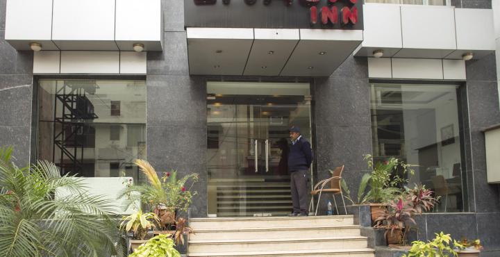 Hotel Livasa Inn Near Blk Hospital Делхи Екстериор снимка