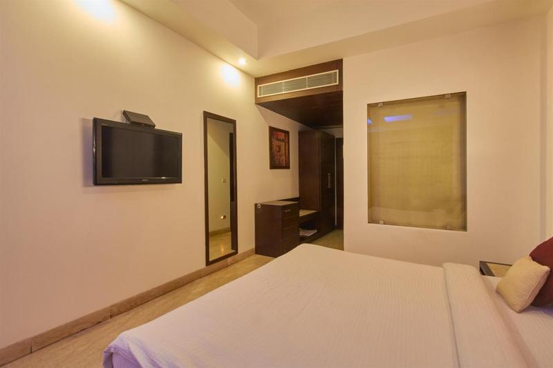 Hotel Livasa Inn Near Blk Hospital Делхи Екстериор снимка