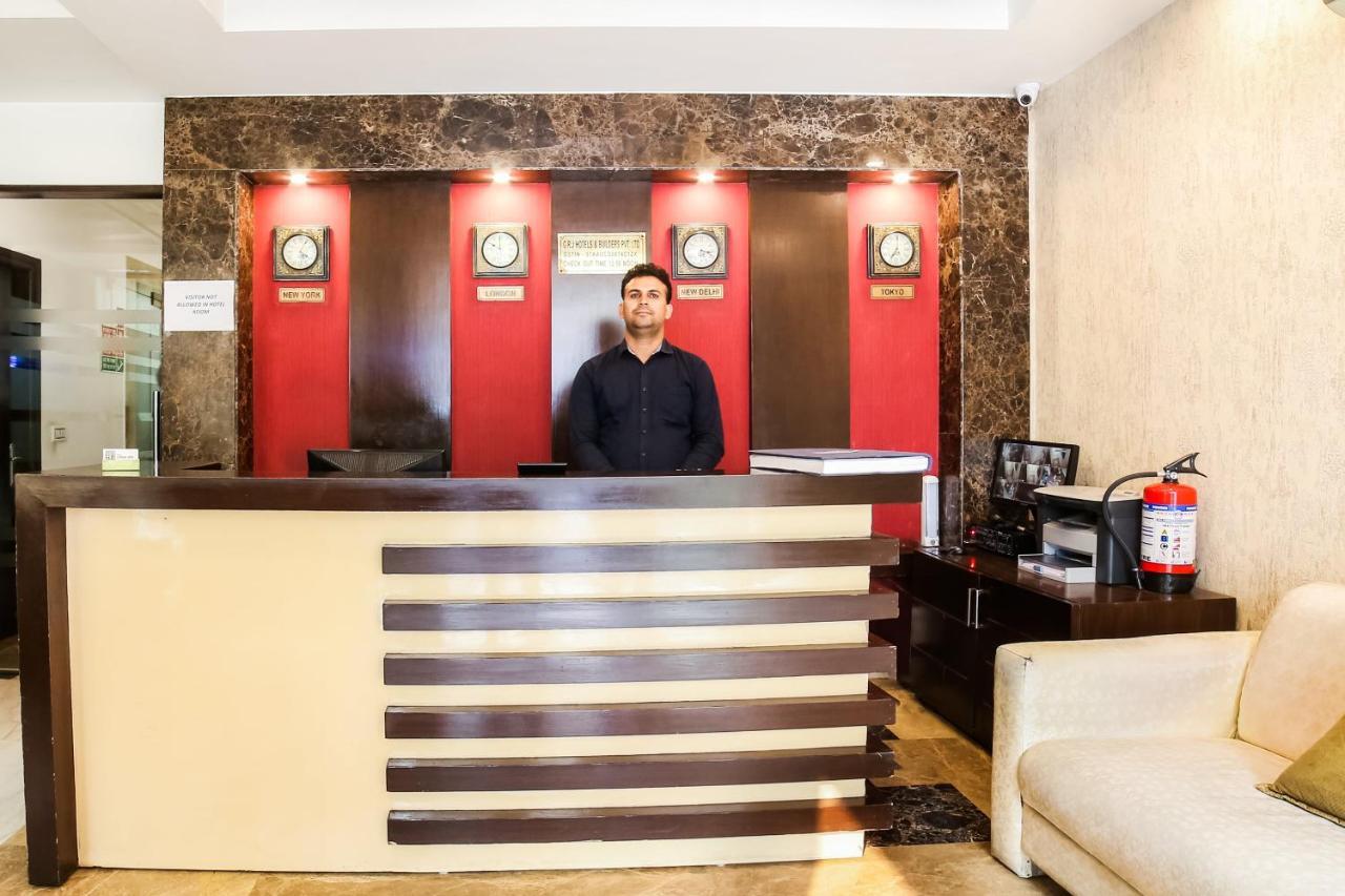 Hotel Livasa Inn Near Blk Hospital Делхи Екстериор снимка